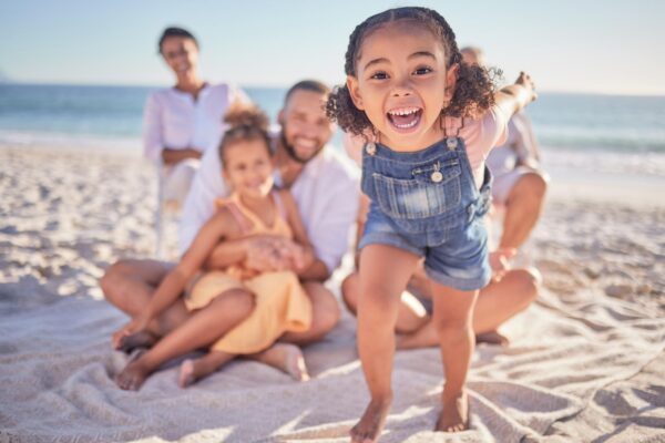 Destinații la mare pentru o vacanță cu copii mici